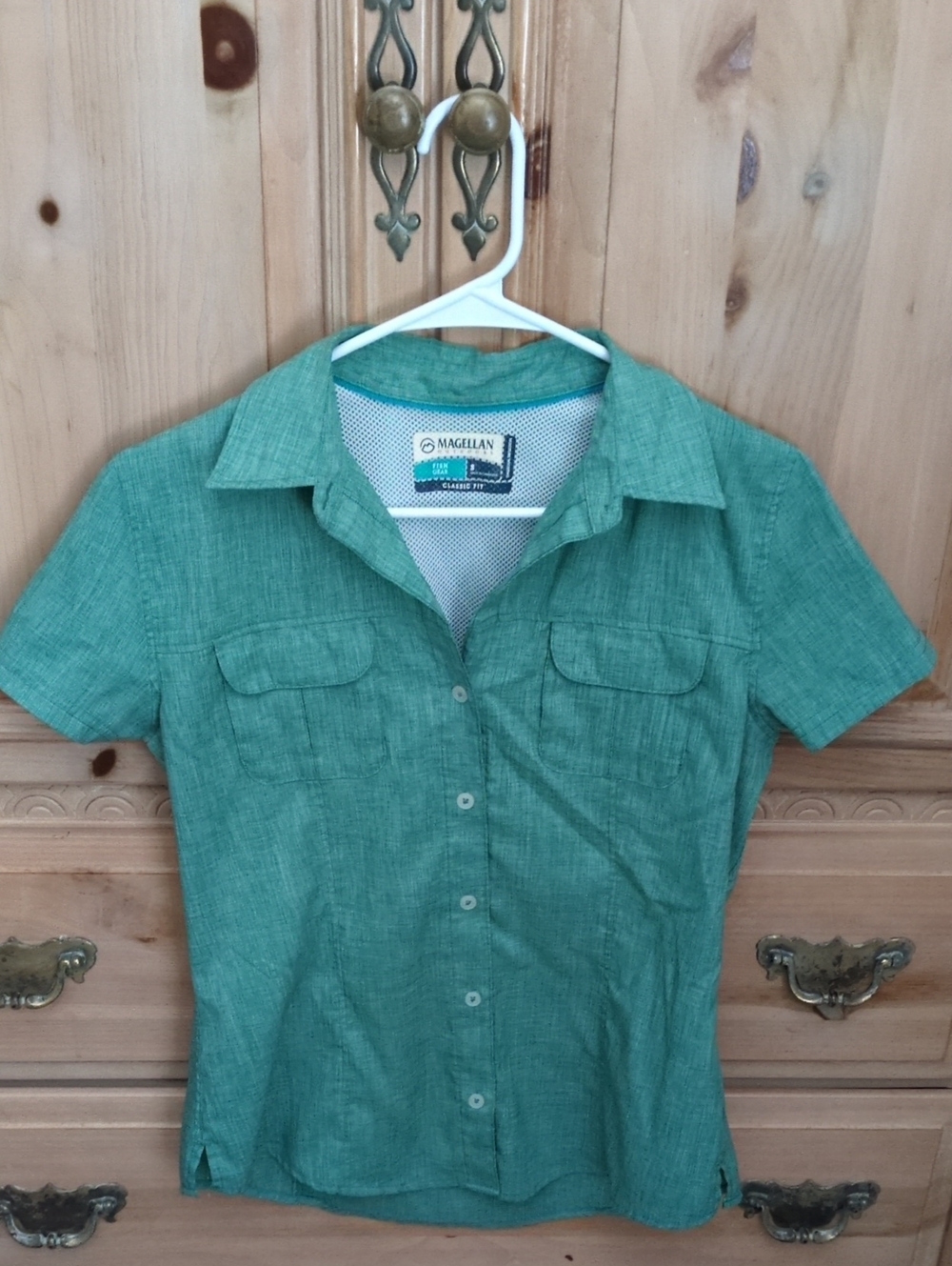 Magellan Outdoors Teal Short Sleeve Fishing Shirt